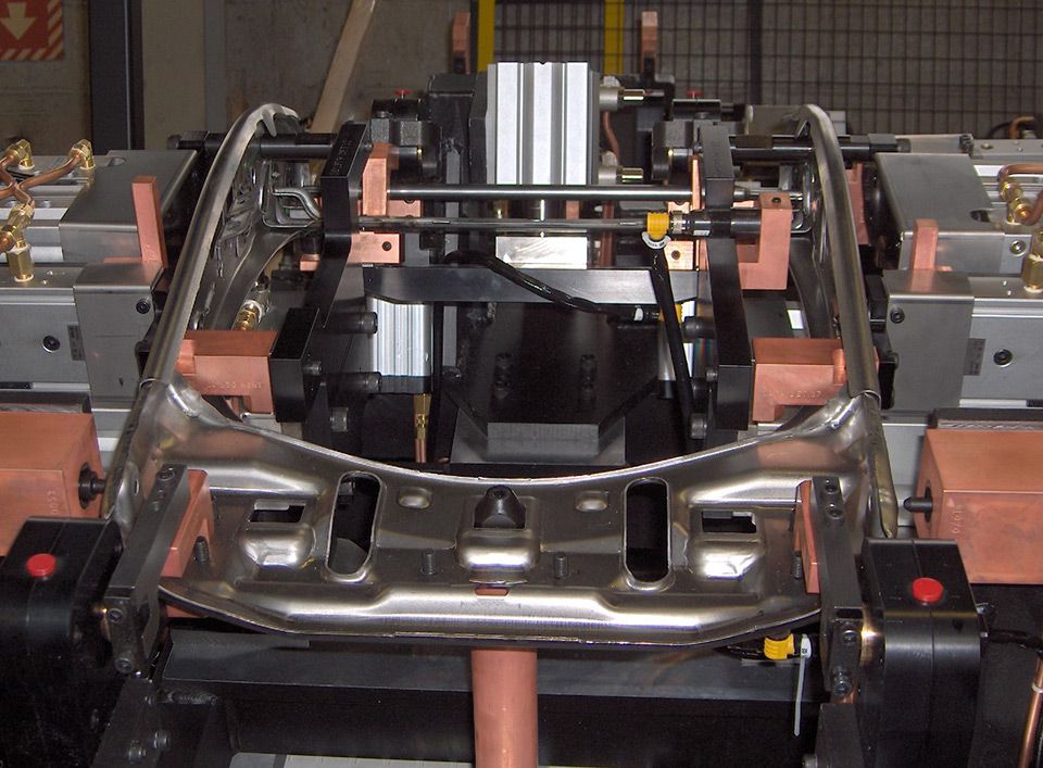 Robotic Rsw Fixtures Stryver Manufacturing Inc Resistance Spot Weld Seat Frame Fixture