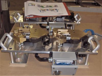 Small Weld Fixture Quick Cycle Time